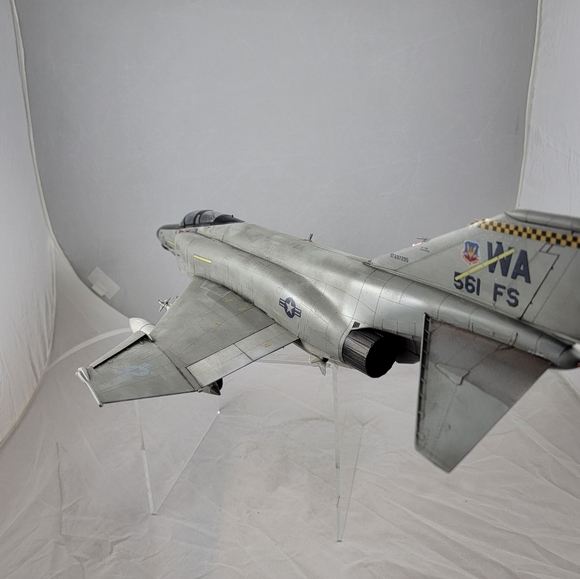 Model F 4 Phantom - Picture 4 of 12